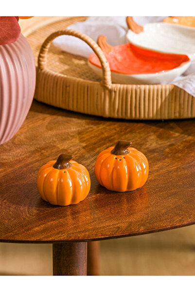 LC Waikiki Quality Parts from Çelebi Store |   Pumpkin Patterned Ceramic Salt and Pepper Shakers 7 cm