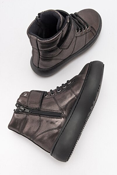 mnpc Kız Çocuk Siyah Simli Hakiki Deri Suya Dayanıklı Günlük Bot