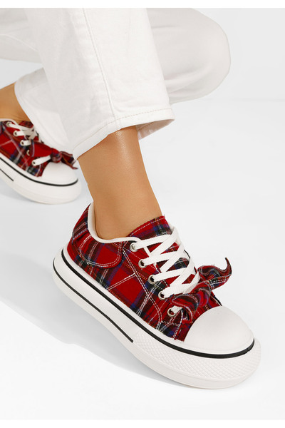 B T Shoes Červené dámské plátěné tenisky Coralee