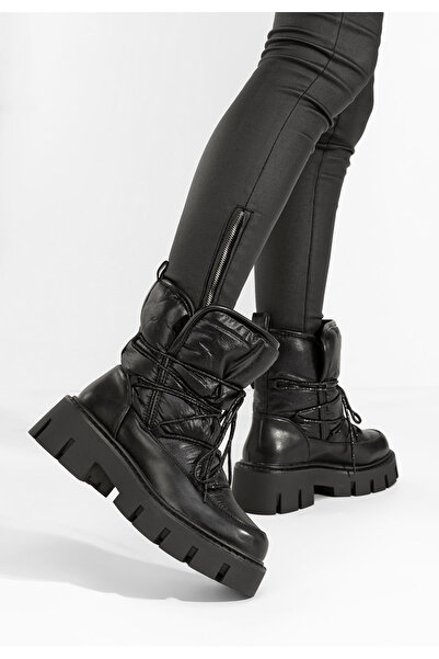 B T Shoes Čierne dámske snehule Karinna