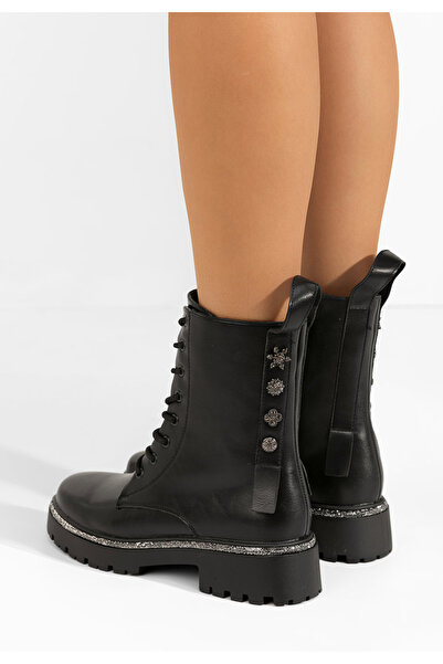 B T Shoes Černé dámské workery Jettie