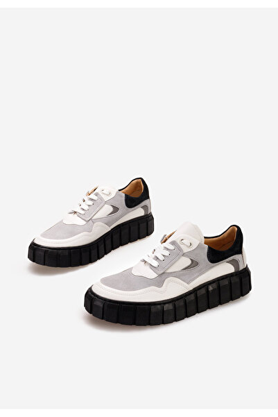 B T Shoes Bílé kožené dámské sneakersy Caera