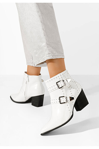 B T Shoes Bílé kotníkové boty cowboy Hazara