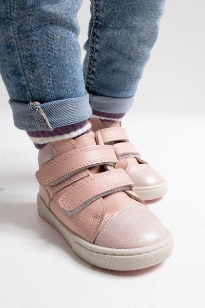 mnpc Kız Çocuk Pudra Hakiki Deri Suya Dayanıklı Anatomik İlk Adım Bot