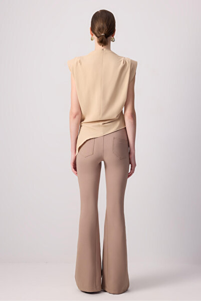 Touché Privé OMUZ PİLE DETAYLI BLUZ