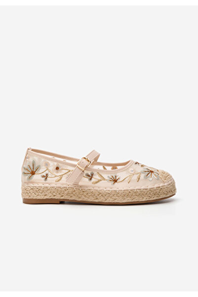 B T Shoes Women's Meaghan beige espadrilles