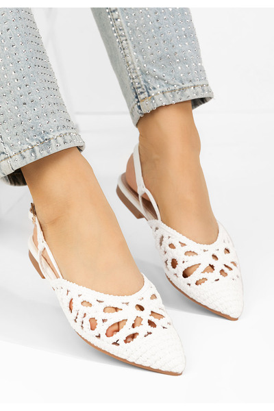 B T Shoes Bílé dámské baleríny Sharie