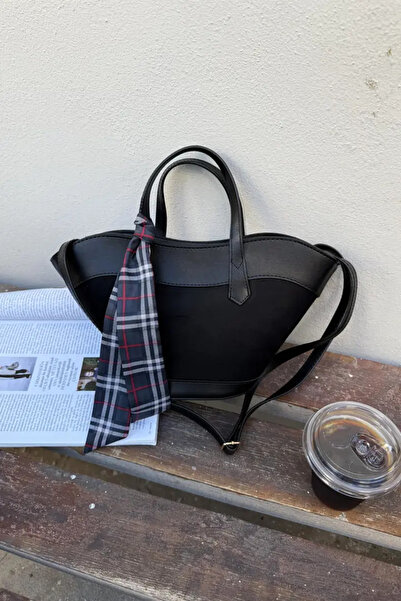 LEONAS Women's Hand and Shoulder Crossbody Bag with Scarf Gift and Suede Detail Garcia St0017