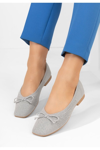 B T Shoes Strieborné balerínky Barrie