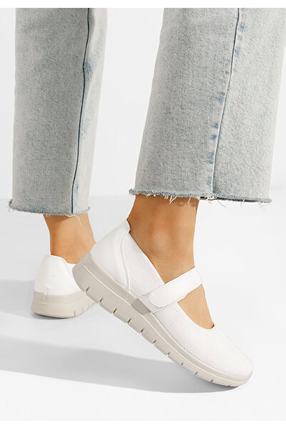 B T Shoes Bílé dámské baleríny Maila