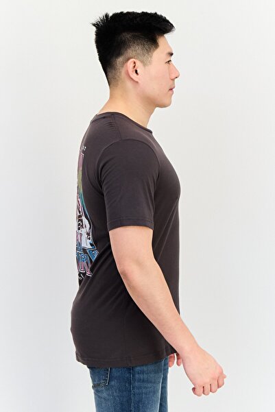 GAP Men Crew Neck Short Sleeves Graphic Print T-Shirt, Dark Brown