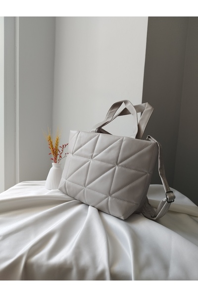 VivazzaLuxe Women's Leather Quilted Pattern Zippered Casual Medium Size Hand and Shoulder Bag