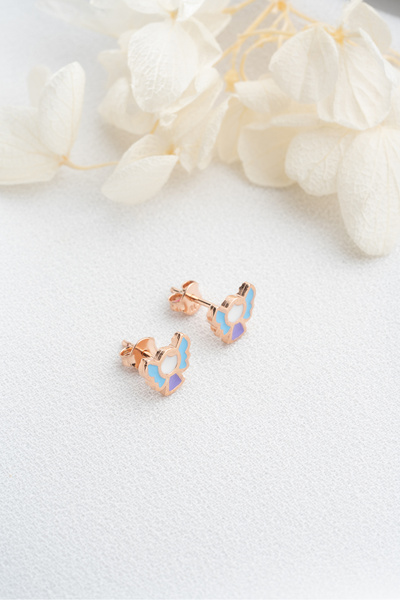 SAKLI TAKI 925 Ayar Gümüş Mineli Çivili Melek Küpe