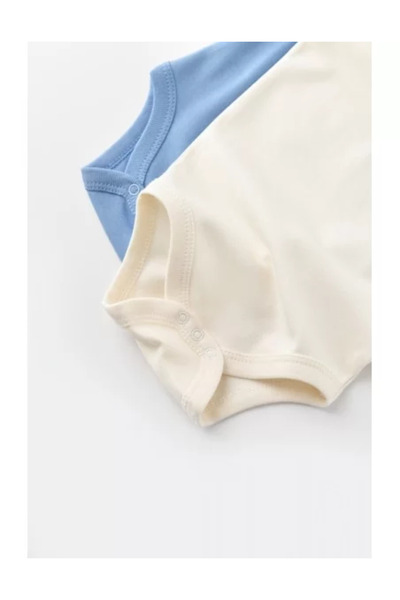 BabyCosy Set 2 body-uri fara maneci bebe unisex - 100% bumbac - Ecru/Bleu