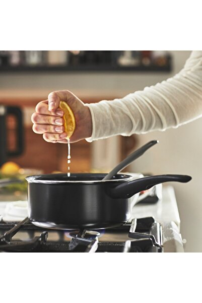 IKEA HEMLAGAD Saucepan with lid, non-stick coating black, 2 l