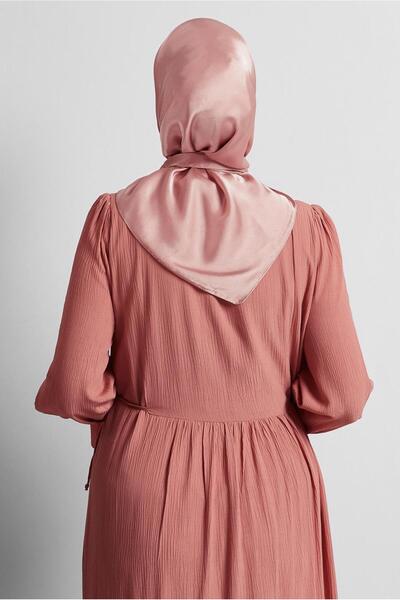 Alvina Saten Janjan Scarf 8569