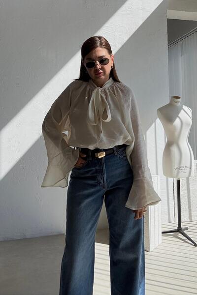 ELVAN TOLON Μπλούζα με φουσκωτά μανίκια σε χρώμα εκρού