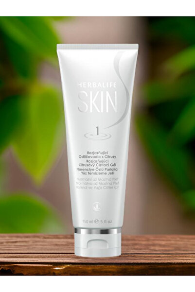 Herbalife SKIN Narenciye Özlü Parlatıcı Yüz Temizleme Jeli