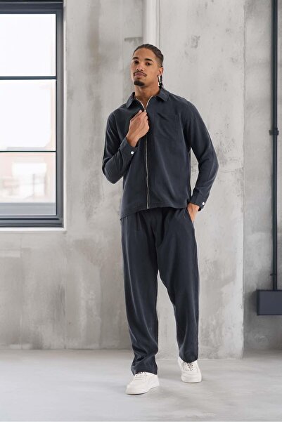 Valiberta Чоловіча куртка з регулярним кроєм, з тканини Cupra, на блискавці - Фума