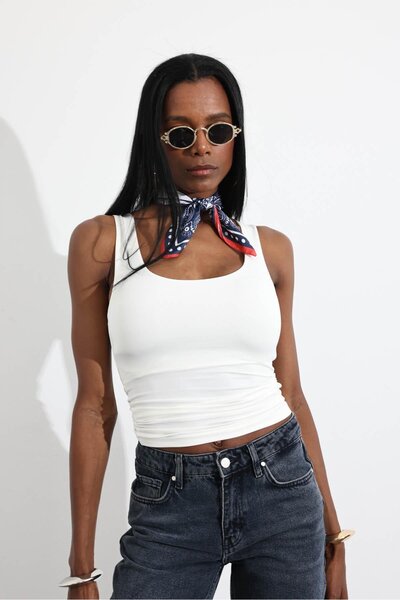 5in1Canpolat White Zero Sleeve Jersey Undershirt 015