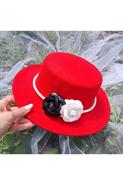 Pursehuit Red hat, boater style, handmade, with flowers and pearls, Senaida