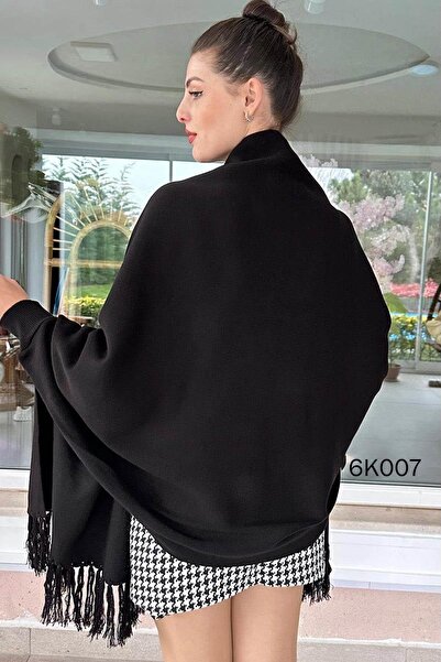 İnce Topuk Tasseled Knitwear Poncho