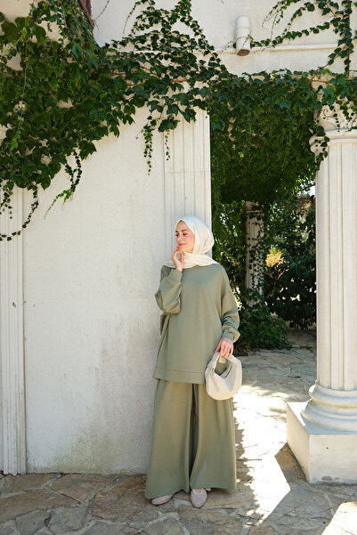 LOCCO Women's Arma Detail Double Set Island Tea