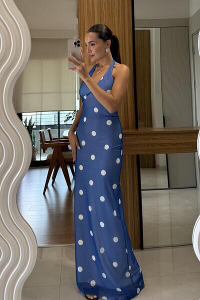 Gizem Ecemiş Probe Mavi Boyun Sırt Bağlama Detaylı Puantiyeli Elbise