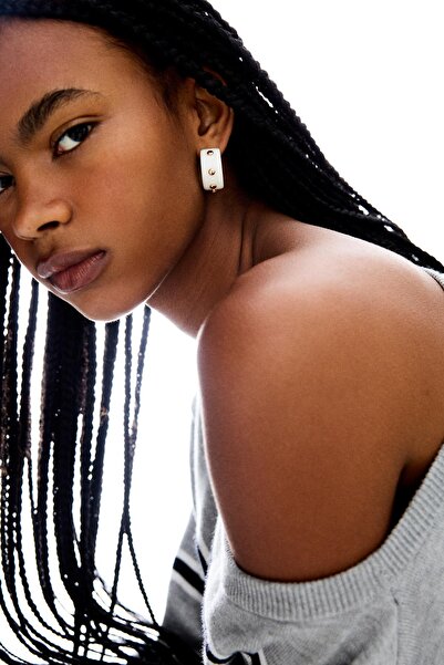 Bershka 2'li saplama küpe