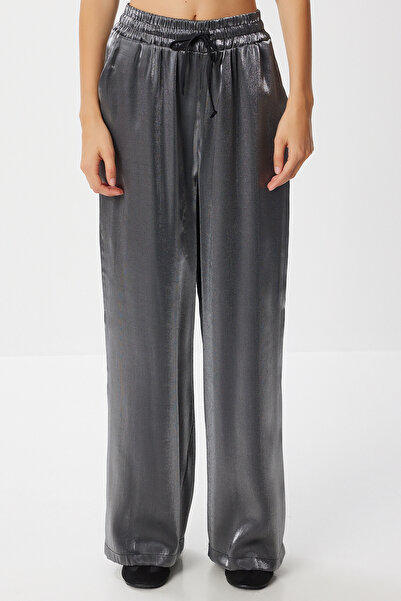 Happiness İstanbul Women's Anthracite Shiny Surface Woven Trousers with Pockets An00265