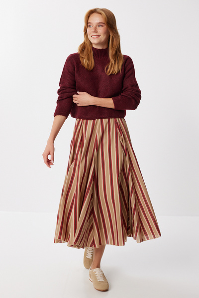 Happiness İstanbul Pulover de tricotat crop de bază burgundă pentru femei MX00266