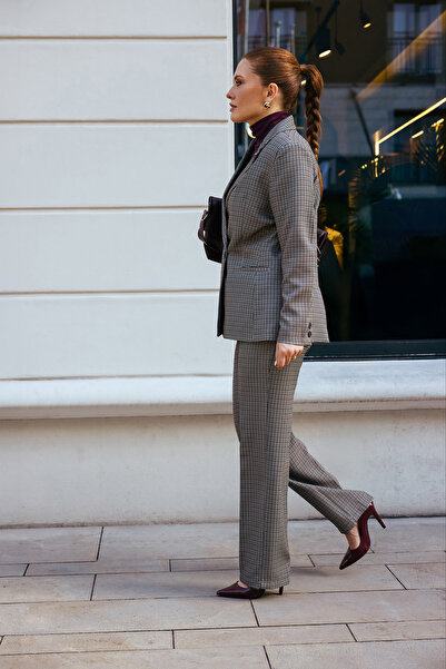 Trendyol Collection Καφέ καρό υφαντό παντελόνι με φαρδύ πόδι TWOAW26PL00081