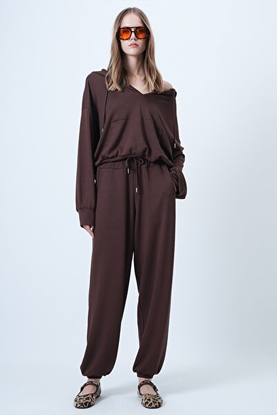 Trend Alaçatı Stili Women's Brown Hooded V-Neck Oversized Modal Sweatshirt and Pants Set Alc-X14646