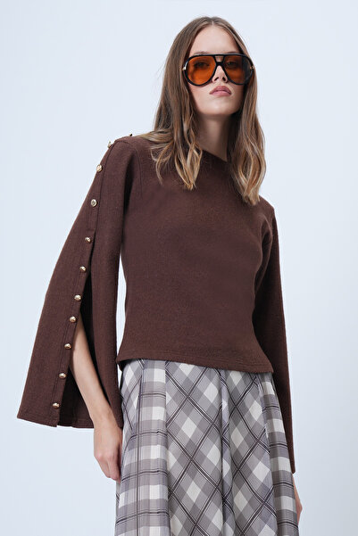 Trend Alaçatı Stili بلوزة نسائية ذات تصميم خاص للموسم الجديد باللون البني الم...