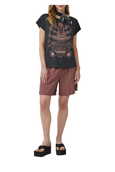 QS by s.Oliver mosott bő szabású póló elöl nyomattal, hátul hosszabb, bordás szegély, mez, kerek nyakú,