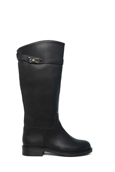 SOHO Fekete női csizma 21035