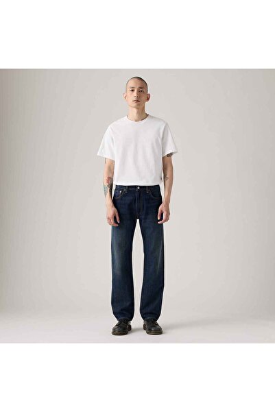 Levi's 555 ￿   RELAXED STRAIGHT