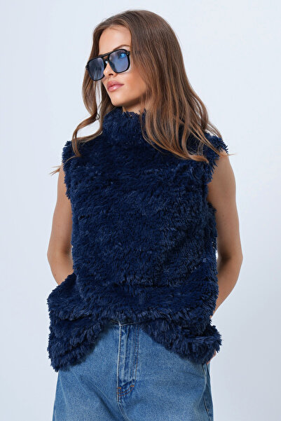 Trend Alaçatı Stili Women's Navy Blue Half Turtleneck Sleeveless Fur Blouse Alc-X14667