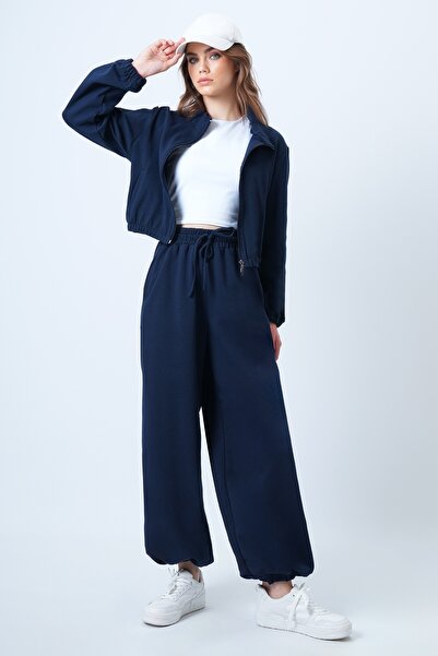 Trend Alaçatı Stili Marineblaue Oversize-Jogginghose für Damen ALC-X14610