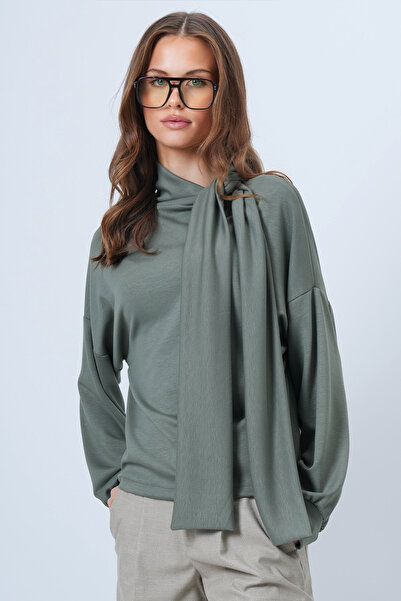 Trend Alaçatı Stili Women's Khaki Shawl Detailed Regular Fit Modal Fabric Blouse Alc-X14653