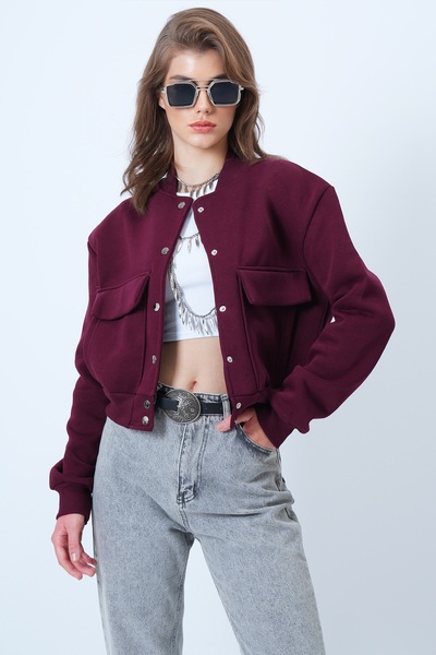 Trend Alaçatı Stili Γυναικείο μπουφάν με διπλή τσέπη με κουμπωτά κλείσιμο σε μπορντό χρώμα επένδυση fleece Crop Jacket ALC-X10940