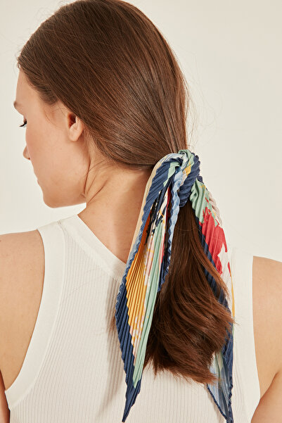 Axesoire 13750-1 Плісирована синя бандана з кольоровою атласною стрічкою