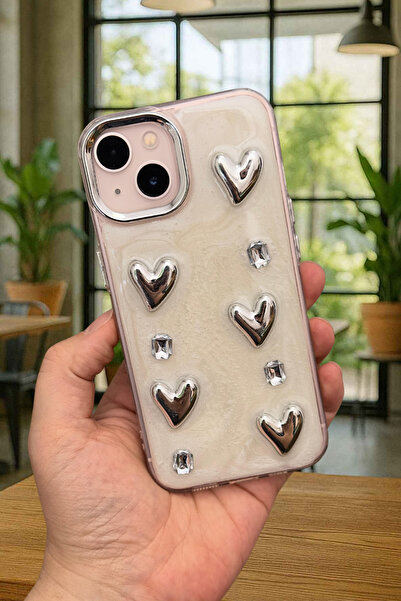 Vip Case iPhone 15/14 ve 13 Uyumlu Epoksili 3D Figürlü Kalpli Kurdelalı Parlak Şık Moda Kılıf