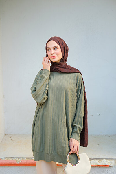 LOCCO Women's Crew Neck Tunic Green