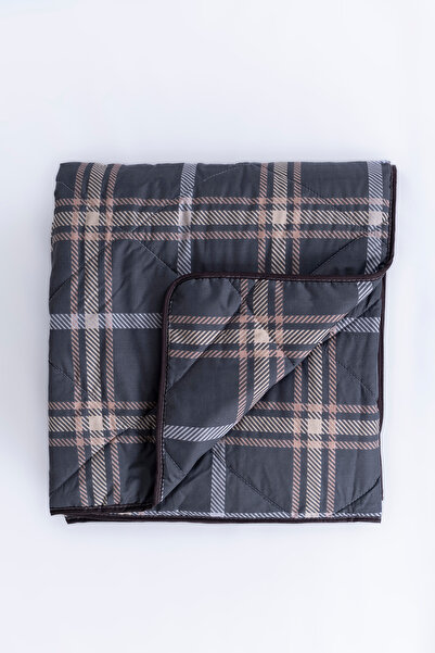 TRENDYOLMİLLA HOME Plaid Patterned Quilted Bedspread Tphaw26Cyo00001