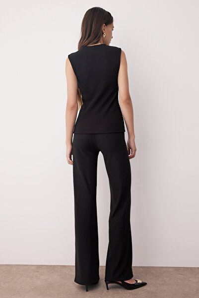 Trendyol Collection Fekete oszmán gombos kiegészítők nulla ujjú felső normál nadrág kötött alsó - felső szett TWOAW26AU00083