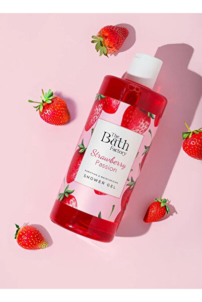 THE BATH FACTORY Çilekli Peeling + Çilekli Duş Jeli + Çilekli Köpük Sabun