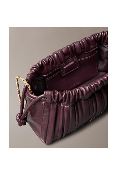 Calvin Klein Plissee mini húzózsák