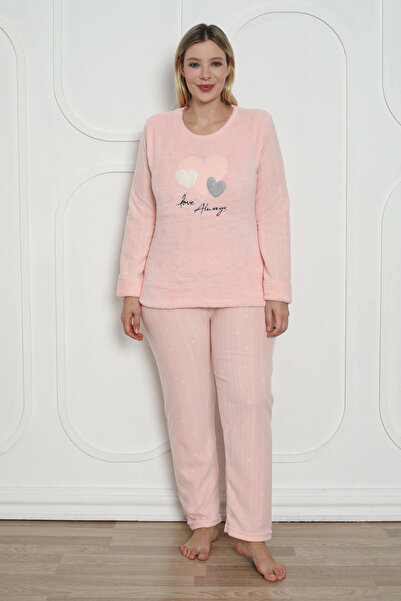 Trendyol Curve Σετ πιτζάμες Pink Heart Fleece Plus Size TBBAW26AI00041