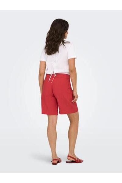 ONLY شورتات نسائية منسوجة